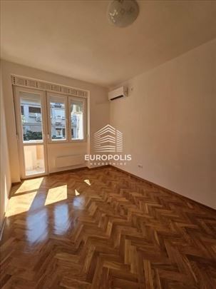 Retko u ponudi - Stari grad - Botanička bašta ID#7