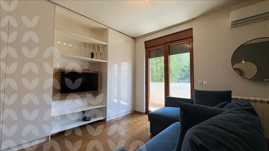 Vračar - Hadži Melentijeva - Odmah useljiv