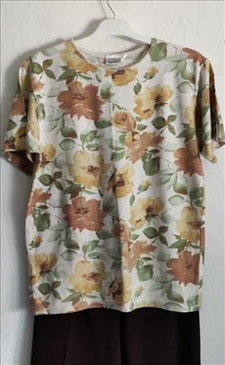 Kvalitetan komplet hlače i cvetna bluza vel.L/XL