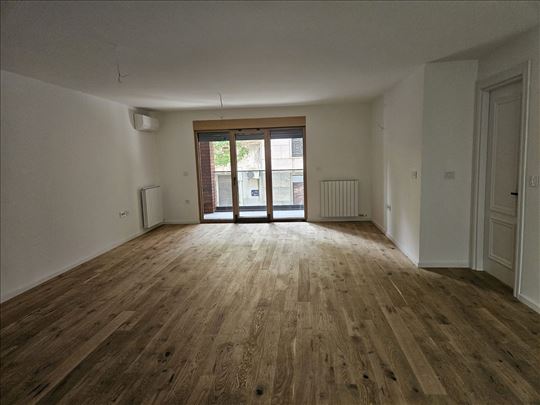 112m2; Vračar; Hram Sv. Save; novogradnja