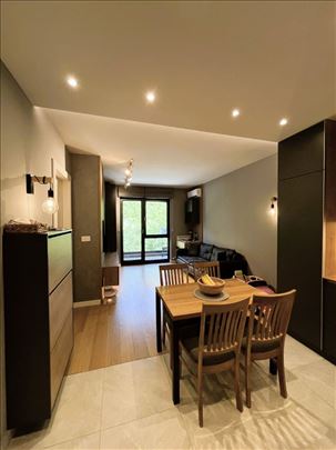 Blok 60, Tošin Bunar, 42m2, 1.5, 3/7, uknj