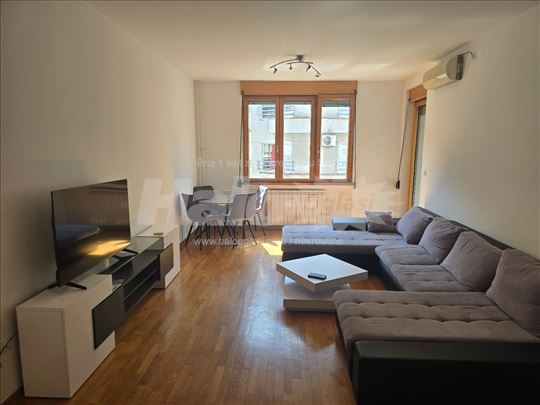 Dvoiposoban stan 67m², Zvezdara,kompletno namešten