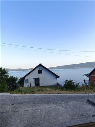 Kamenari, kuća za odmor