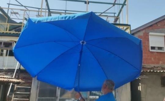 Platneni suncobran za plažu 240cm novo zglobni