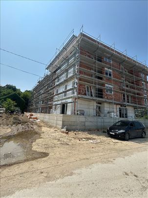 Stan,2.0,extra,novogradnja,blizu Dunava,50m2