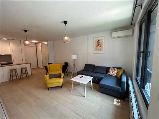 Stan za izdavanje / K-District / 56 m2 /Opremljen