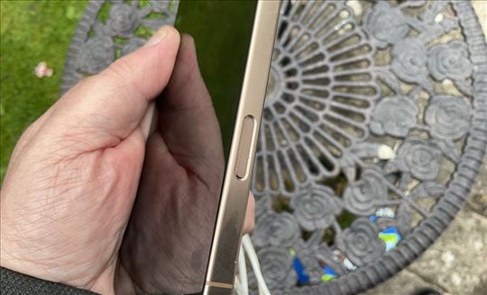 512GB iPhone 16 Pro Max Otključan
