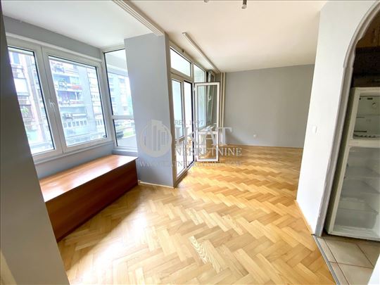 BLOK 22, Milentija Popovića 64m2 + 7m2 terasa