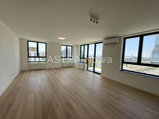 BW Quartet 4, 5.0 penthouse sa dve garaže