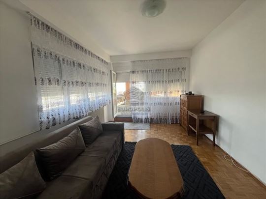 Dvosoban stan 60 m2, Blok 45 ID#7846