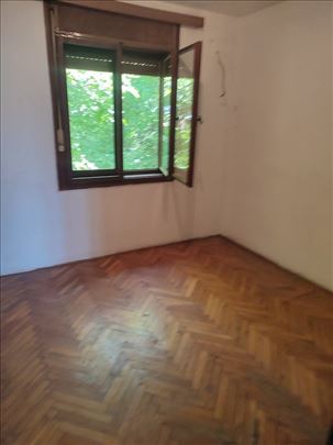 Dvosoban stan u Topoli Pančevo