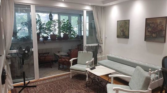 Izuzetan stan na vrhunskoj lokaciji