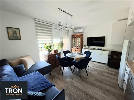 Jednosoban stan kod Osnovne škole-39m2