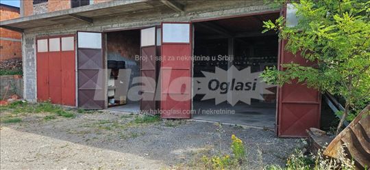 MAGACIN odlican- može i radionica
