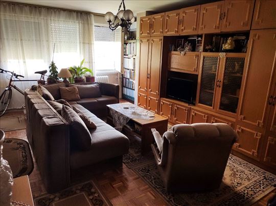 Na prodaju- Dvosoban Stan na Novom naselju