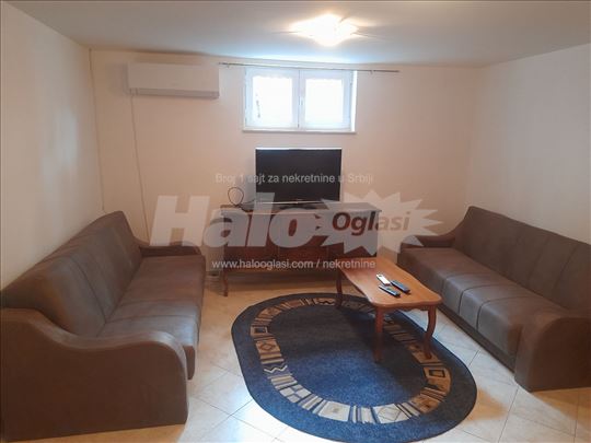 Zvezdara,Cvetkova pijaca,43 m2