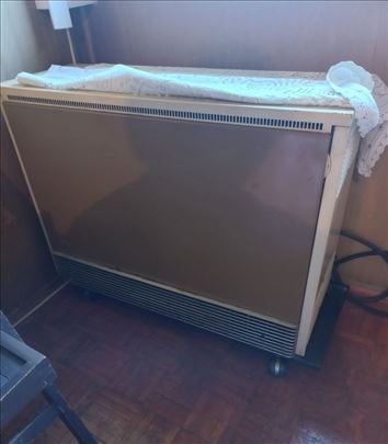 Čačak.tea pec 3 kv..60ev.