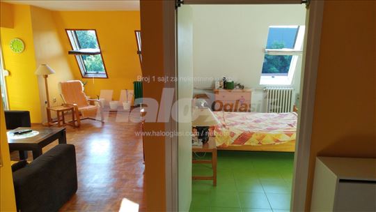 Duplex (61m2+57m2+3m2) u Izvorskoj ulici Banovo br