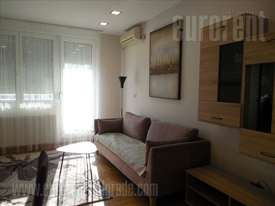 ID#42077, Izdavanje, Stan, Blok 22, 65 m2