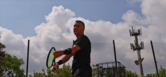 Tenis za sve nivoe, Tennis lessons