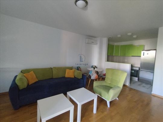 Vračar, Bokeljska, 54 m2