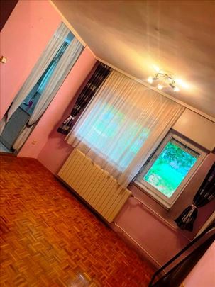 1,0 uknjižen, odmah useljiv stan, Bež.kosa III M.Z