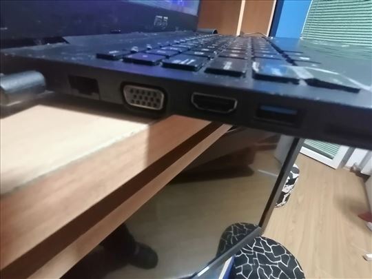 Asus 