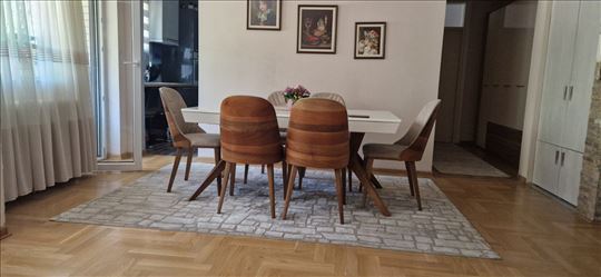 Blok 61 u parku, vrtić miran LUX opremljen 60+ter