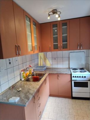 Na prodaju uknjižena kuća 200m2 sa placem 915m2 – 