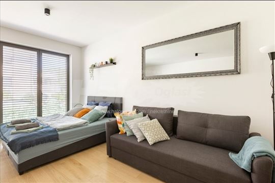 Novi Dorćol,namešten studio,35 m2