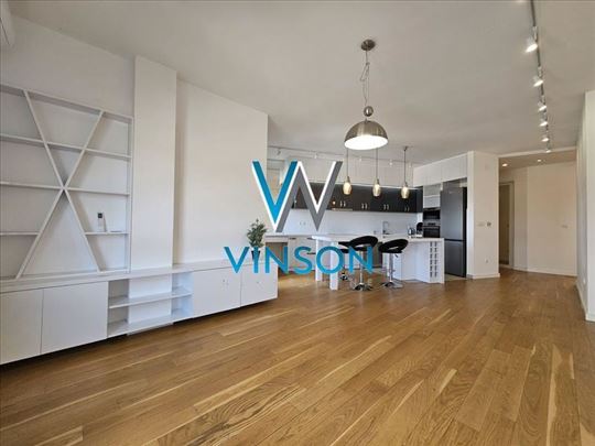 Novi Sad, Kej - Polunamešten troiposoban stan ID#9