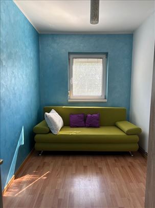 Borča,Vizeljska,40m2,I,eg,terasa,opremljen,350 e