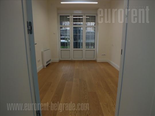 ID#43146, Izdavanje, P.P., Skupština, 150 m2