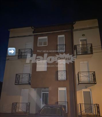 Izdajem dvosoban stan na Altini, 54m2