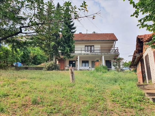 Grocka, dve kuće