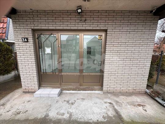 Izdajem lokal 45m2+ 45m2