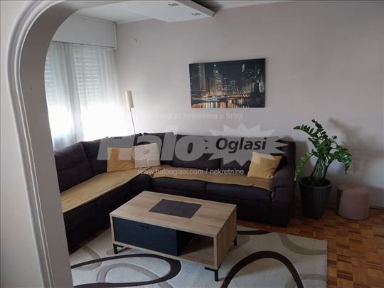 Izdavanje stana blok 45