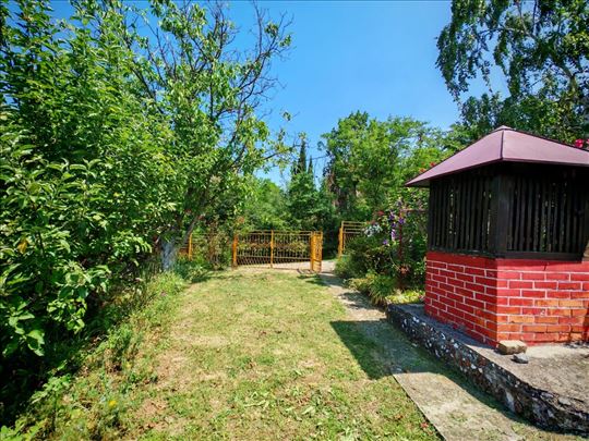 Vikend kuća u Drazevcu 57m2
