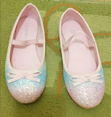 Waikiki baletanke broj 30, ug 19cm