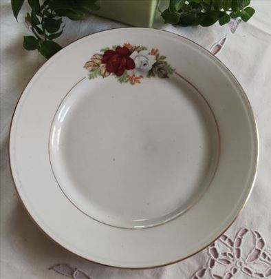 6 porcelanskih tanjira Boris Kidrič sa pozlatom 