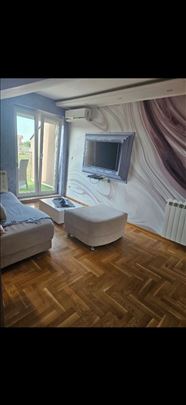 Altina 49m2, lux namešten