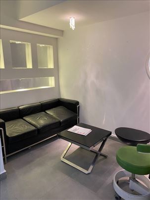 Na prodaju stan u suterenu – Vračar, 70m²
