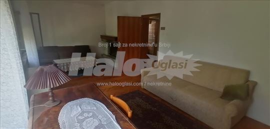 Izdajem dvosoban stan u Pančevu  namešten 