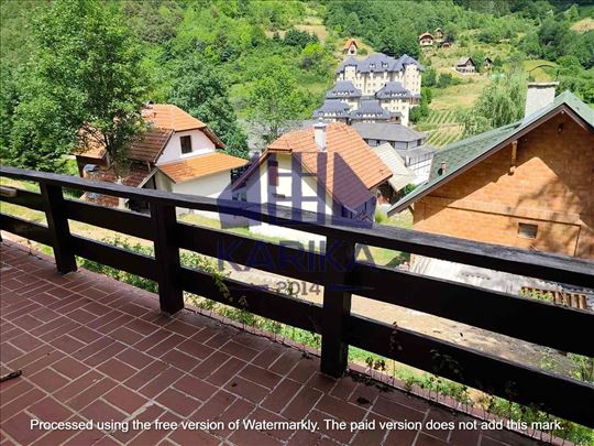 Kopaonik-Brzeće, kuća 218m2, Pr+I+Ptk na 4,5ari
