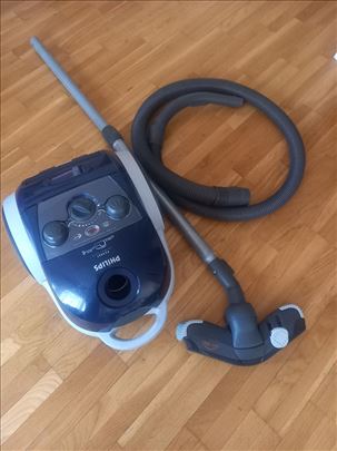 Philips 2000w, platnena kesa, odličan