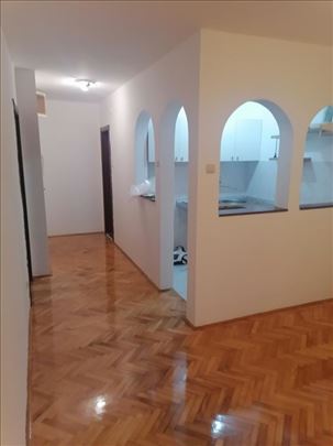 Beograd, Čukarica, prodajemo stan u Žarkovu