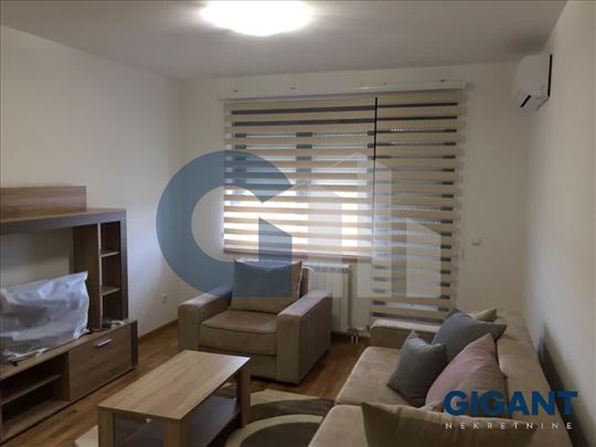 Crveni krst, 45m2, VII, cg,    