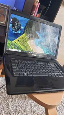 Dell 1545 perfektno stanje