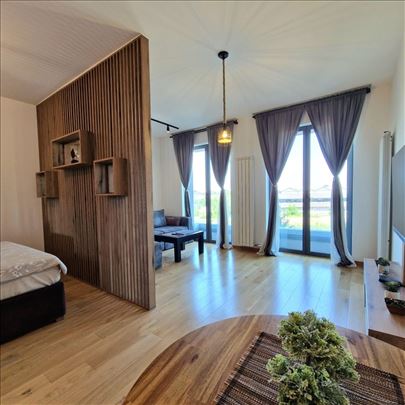 Ekskluzivan Stan U Novom Dorcolu
