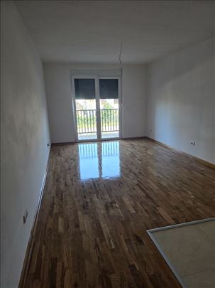 Garsonjera u Tozinom Voću